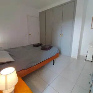 Precioso Con Piscina En Apartamento